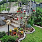 Il Vigneto & Breakfast - Valtellina Panoramic View Bed & Breakfast 3*