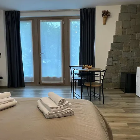 Il Vigneto & Breakfast - Valtellina Panoramic View 住宿加早餐酒店 Castione Andevenno